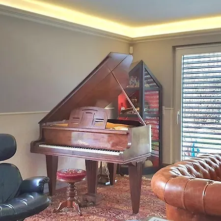 Апартаменты Duplex, Piano, Billard, Ping-pong, Jardin